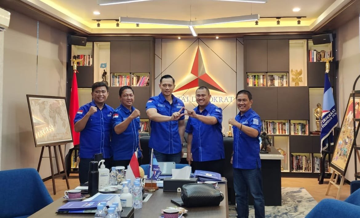 Temui Ketum AHY, Hamas Sampaikan Progres Pencalegan Partai Demokrat Jambi