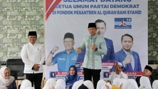 Sosialisasi di Depok Bersama Ingrid, AHY Minta Warga Gunakan Hak Pilihnya