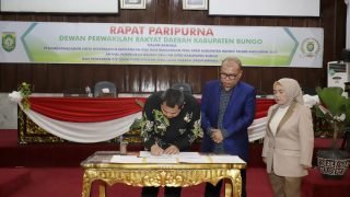 Bupati Bungo Menandatangani Nota Kesepakatan Rancangan KUA Dan Rancangan PPAS Tahun Anggaran 2025